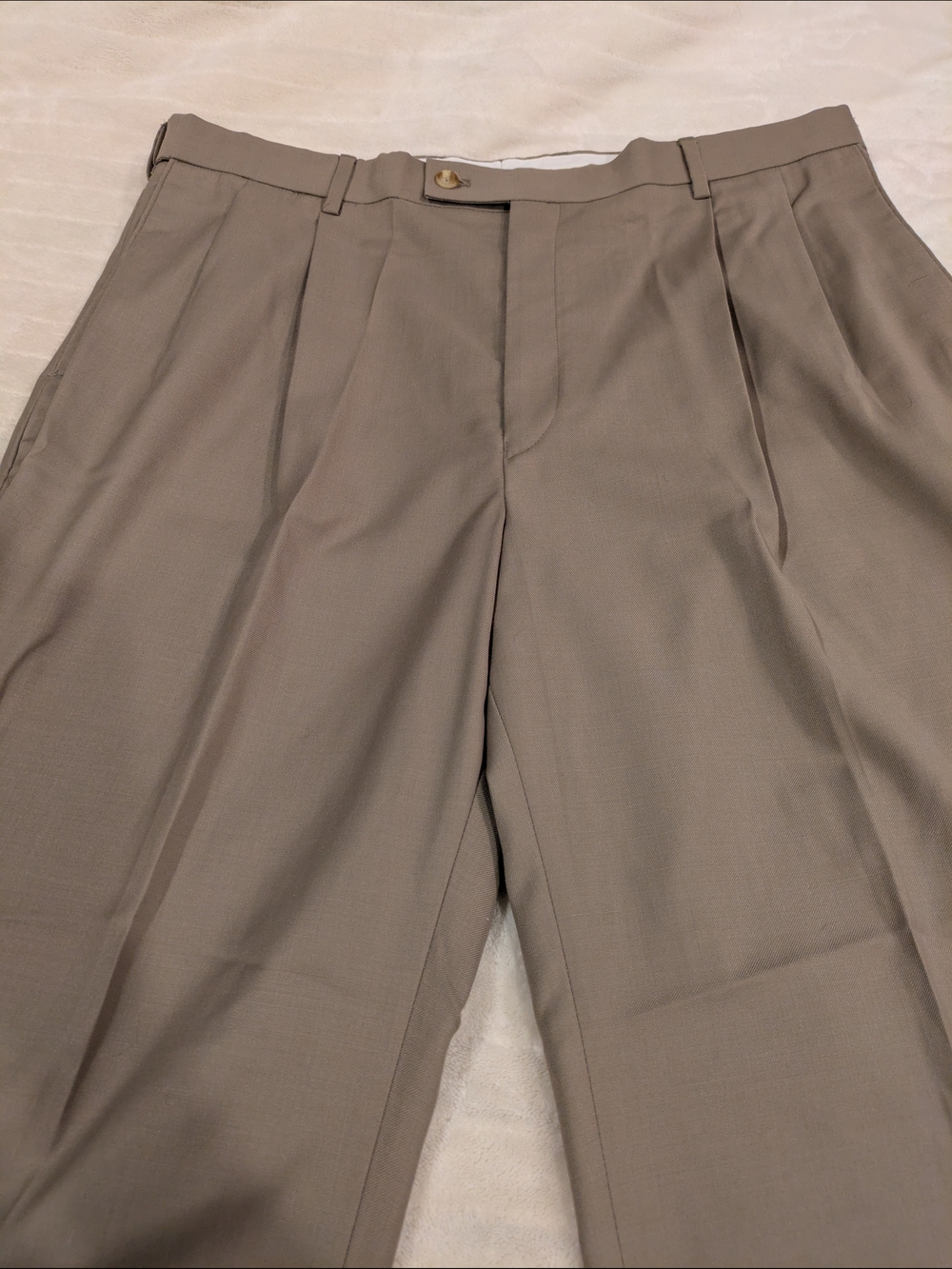 croft & barrow Men's Pleated Dress Pants - Tan - Picture 3 of 8